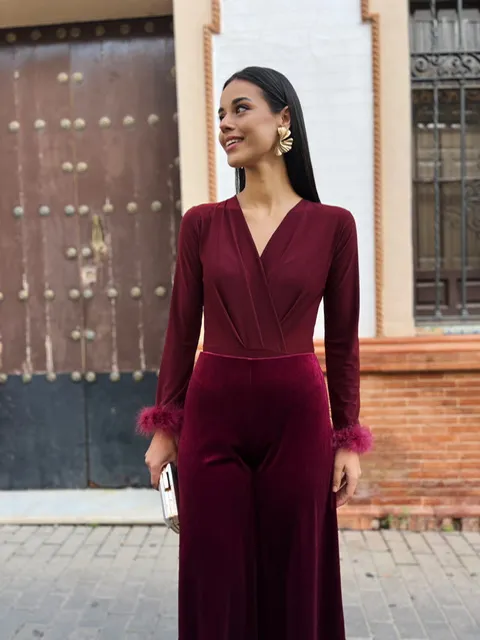 Body Escote Plumas Burdeos
