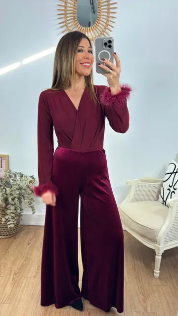 Body Escote Plumas Burdeos