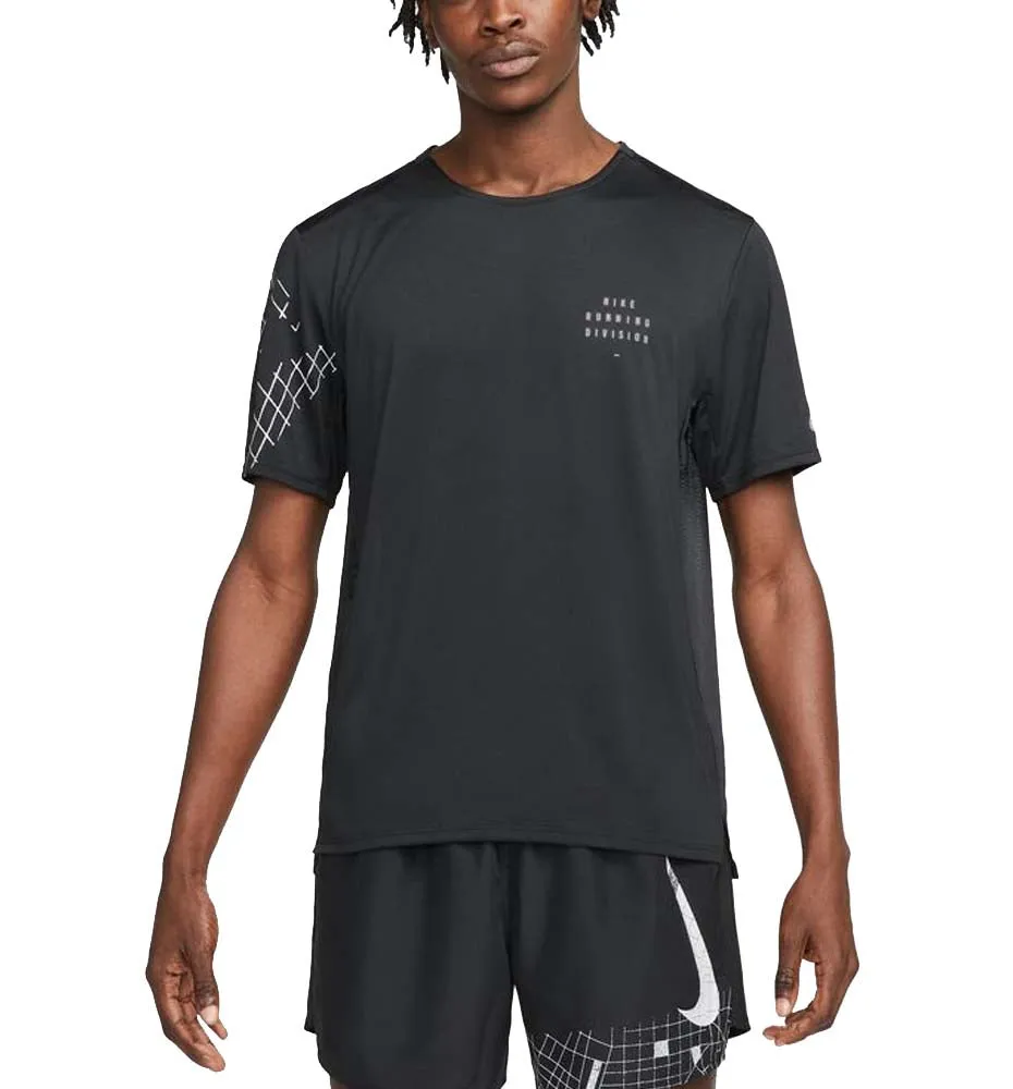 CAMISETA M/C RUNNING_HOMBRE_NIKE DRIFIT RUN DIVISION RISE