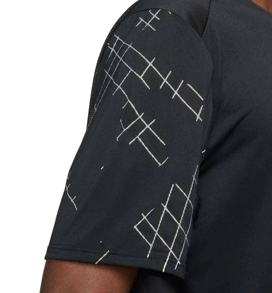 CAMISETA M/C RUNNING_HOMBRE_NIKE DRIFIT RUN DIVISION RISE