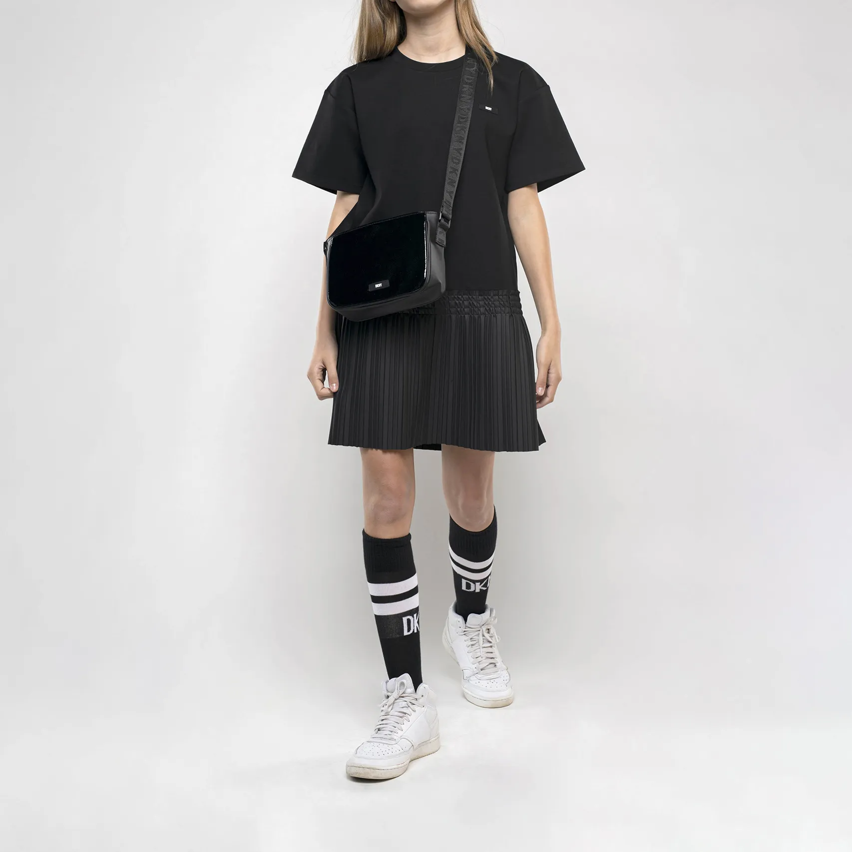 DKNY Vestido plisado bimateria