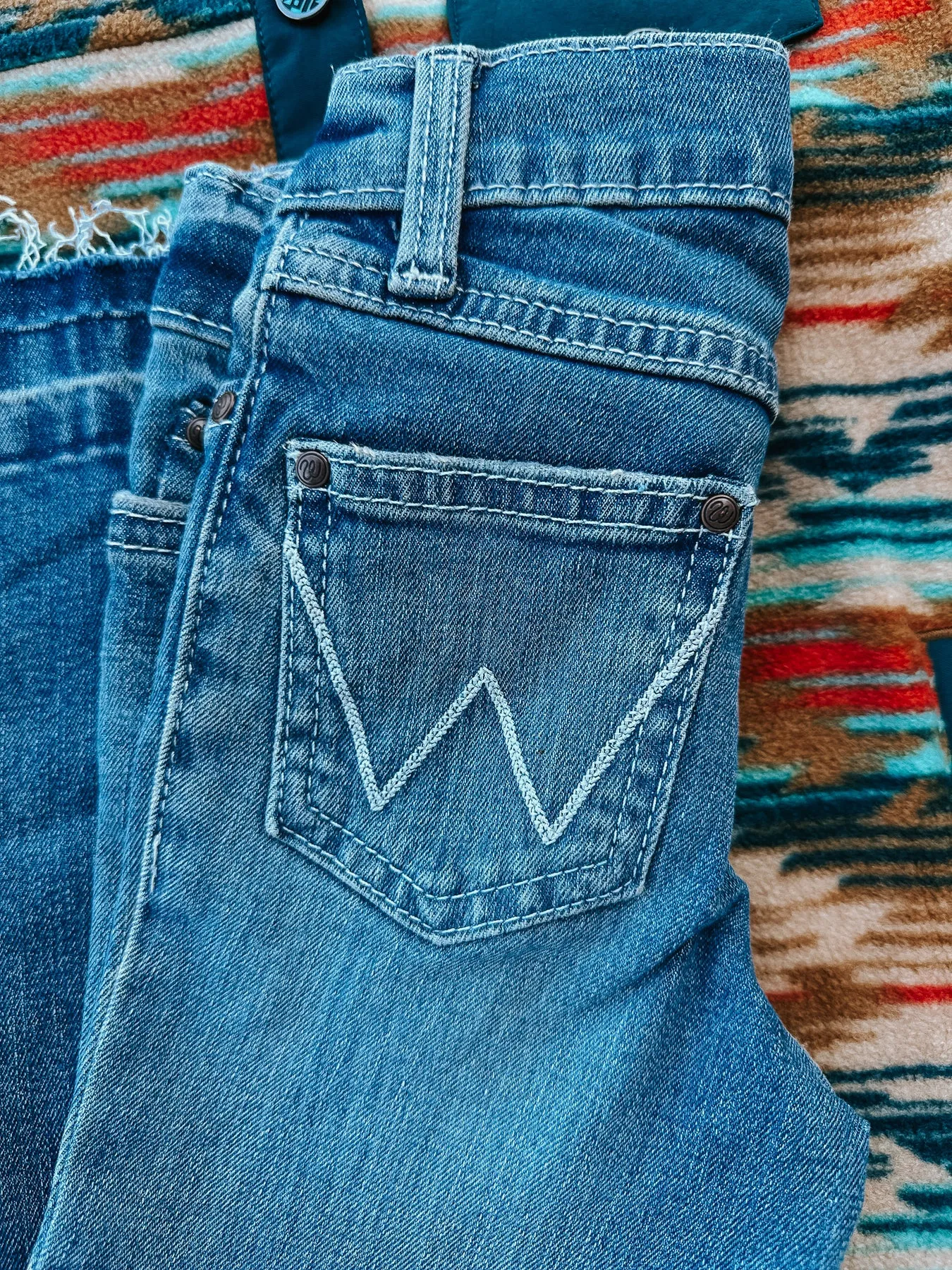 GIRL'S WRANGLER RAW HEM BOOTCUT JEAN IN ROSIE
