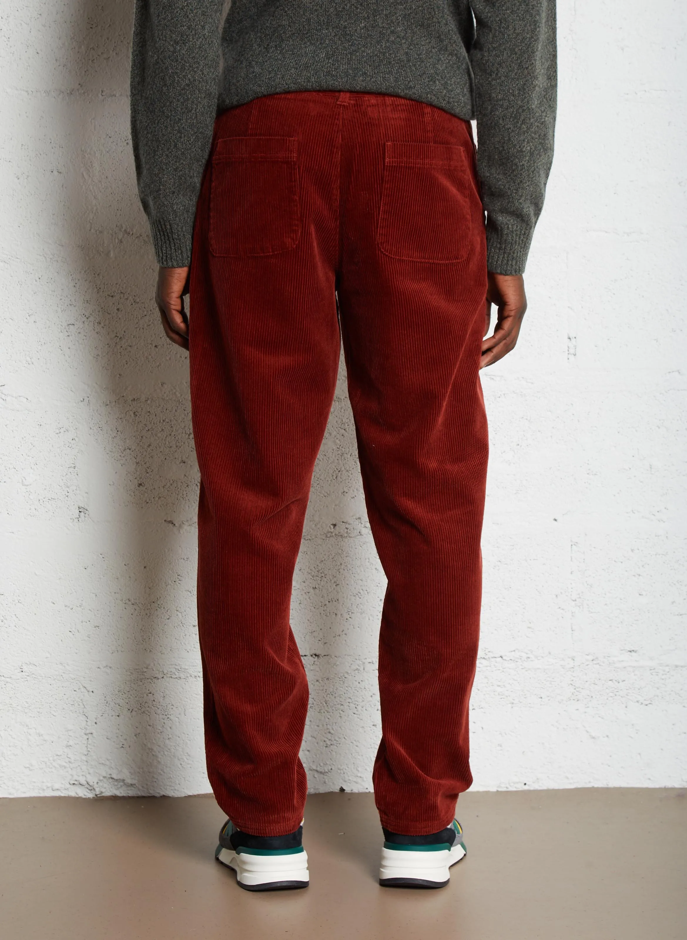 LES DEUX KODY HEAVY  PANTALóN CHINO RECTO DE PANA EN ROJO