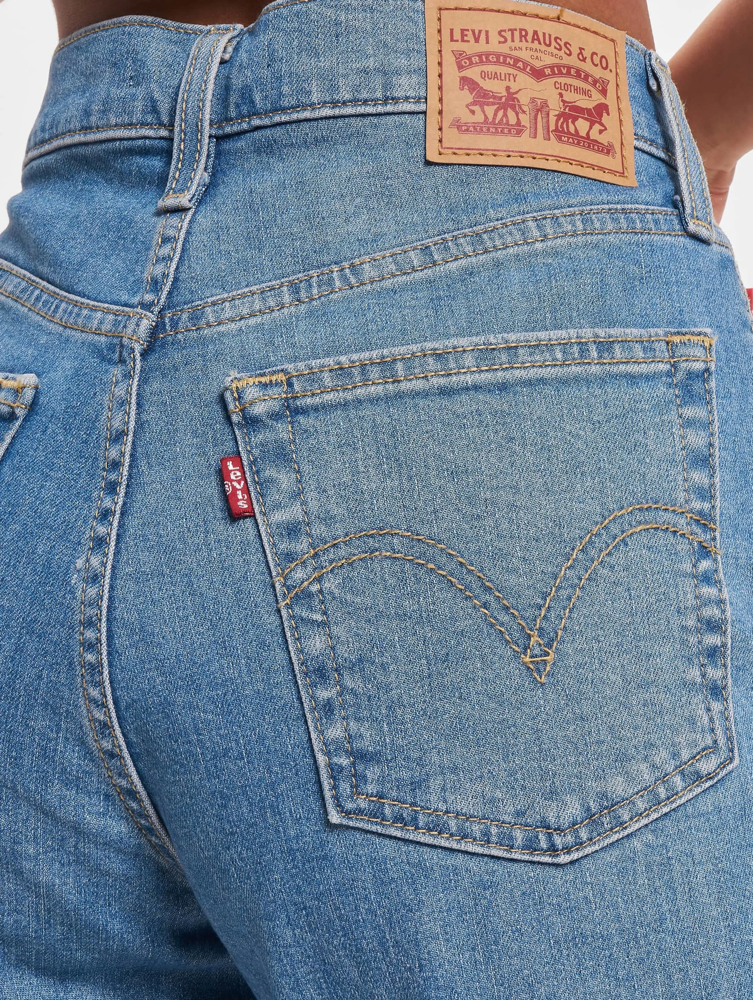 Levi's High Waisted Taper