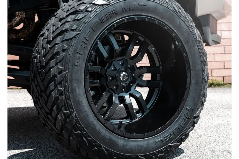 Llanta de aleación D596 Sledge Matte Black/Gloss Black Lip Fuel 8.0x18 ET35 72,56 5x114.3;5x120