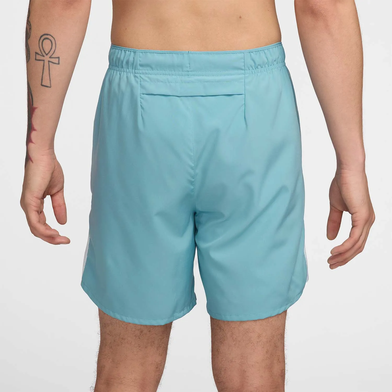 Nike Challenger 7in Shorts