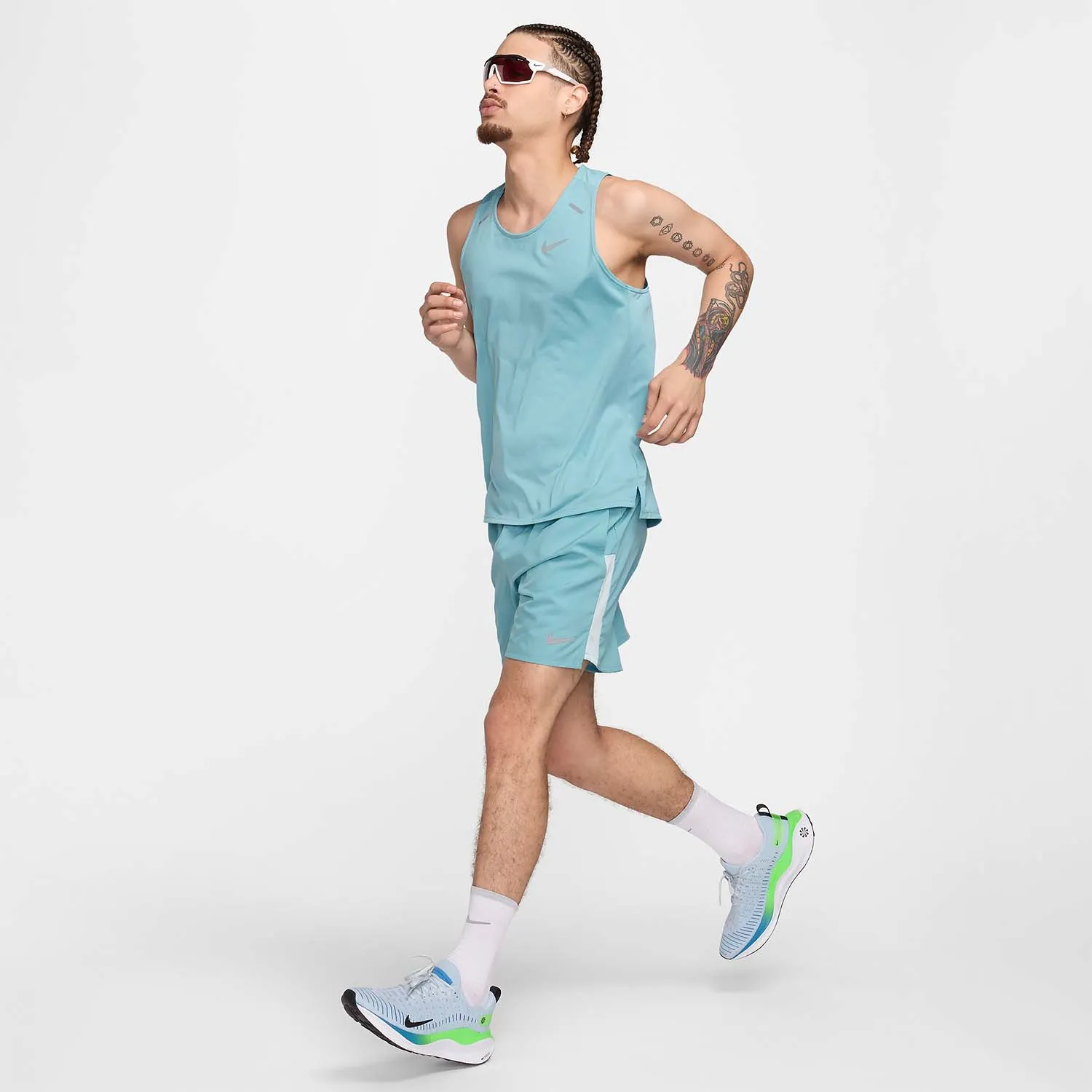 Nike Challenger 7in Shorts