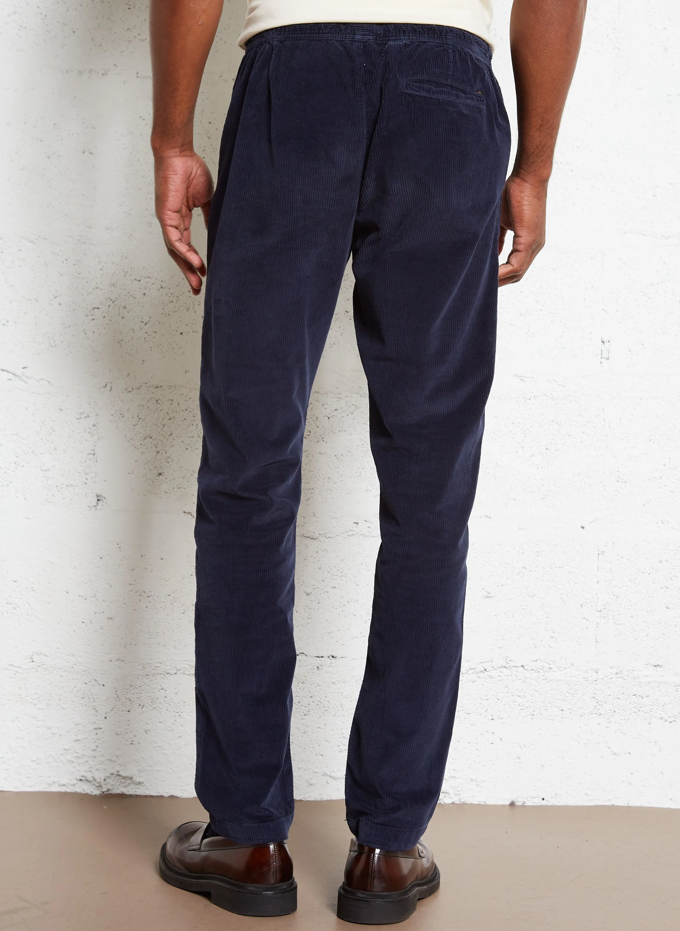 Pantalón recto de pana de algodón mezclado en azul