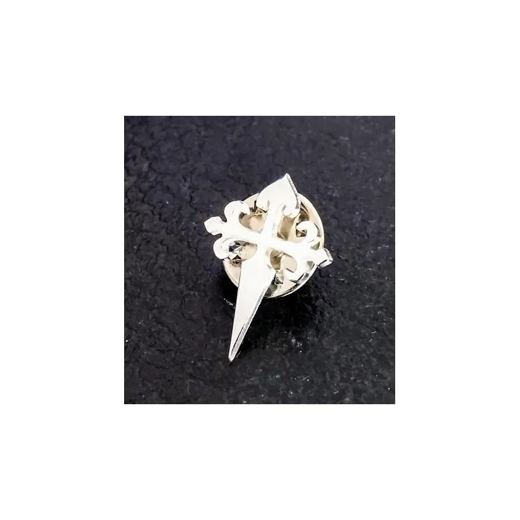 Pin de cruz con la forma que quieras en plata de ley