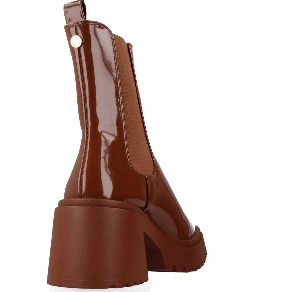 STEVE MADDEN