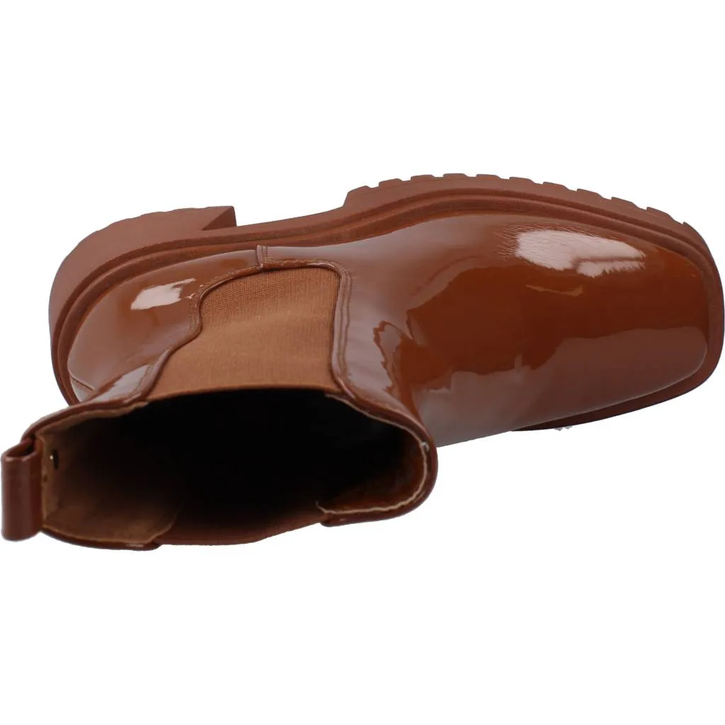 STEVE MADDEN