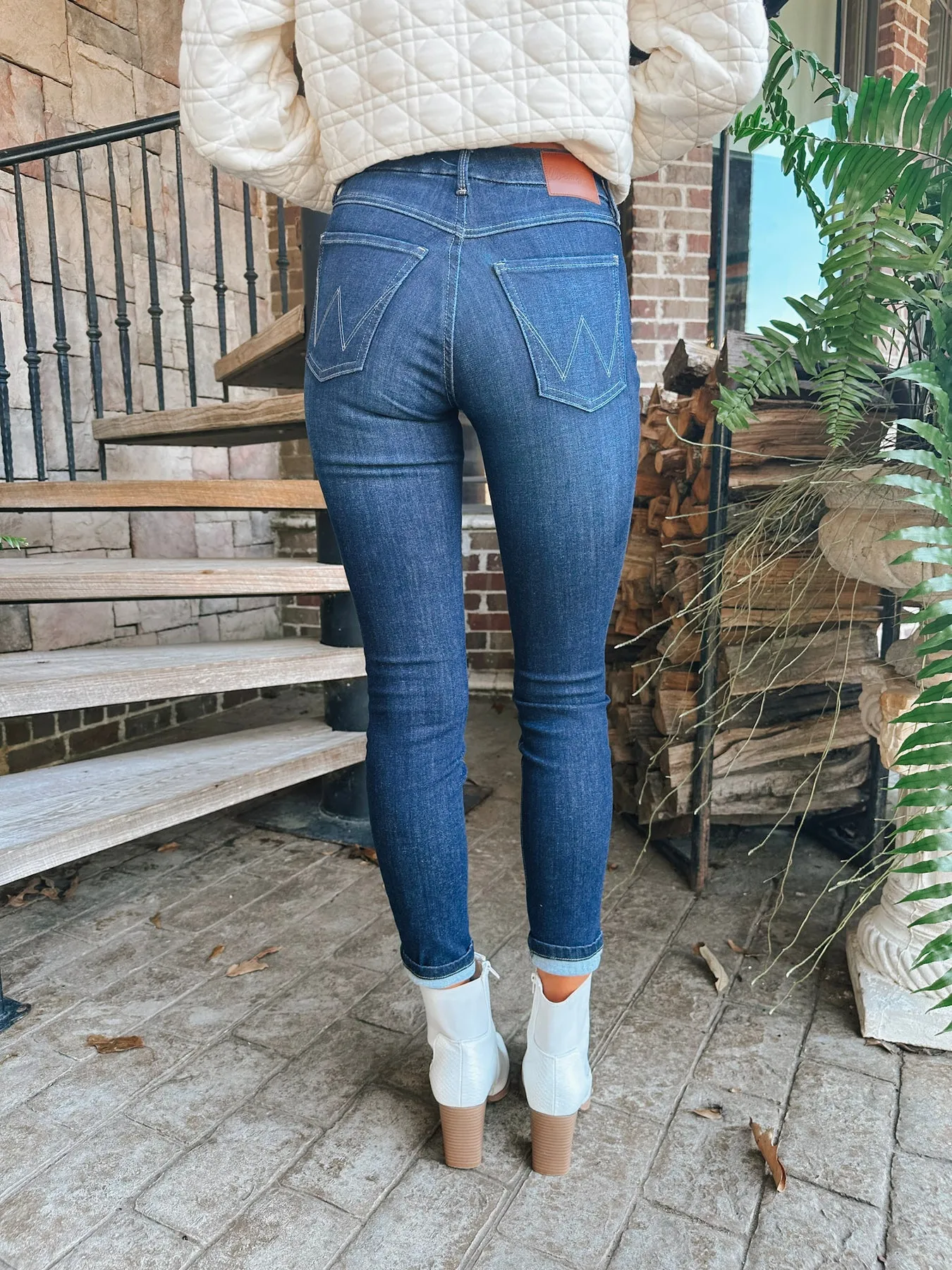 WOMEN'S WRANGLER BESPOKE HIGH RISE SKINNY JEAN