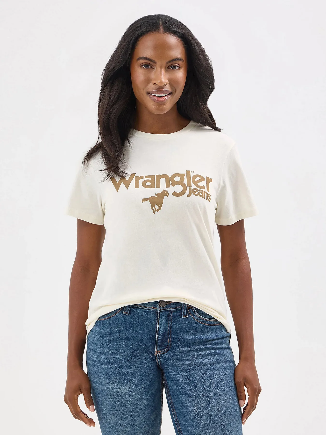 WOMEN'S WRANGLER KABEL LOGO REG FIT TEE IN ANTIQUE WHITE