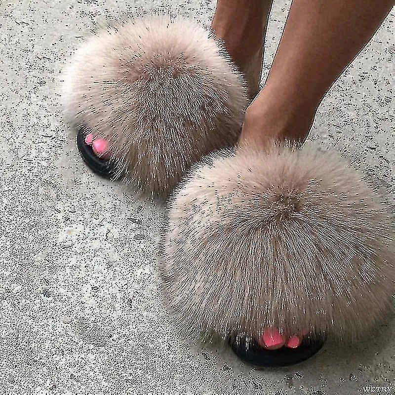 Zapatillas de piel de verano Esponjosas Lindas damas de peluche Chanclas de lujo con encanto Sandalias
